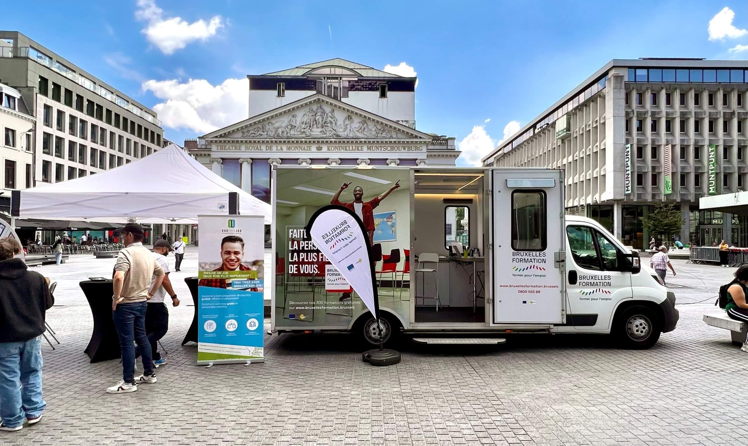 Le Formtruck reprend la route à la rencontre des Bruxellois et Bruxelloises.