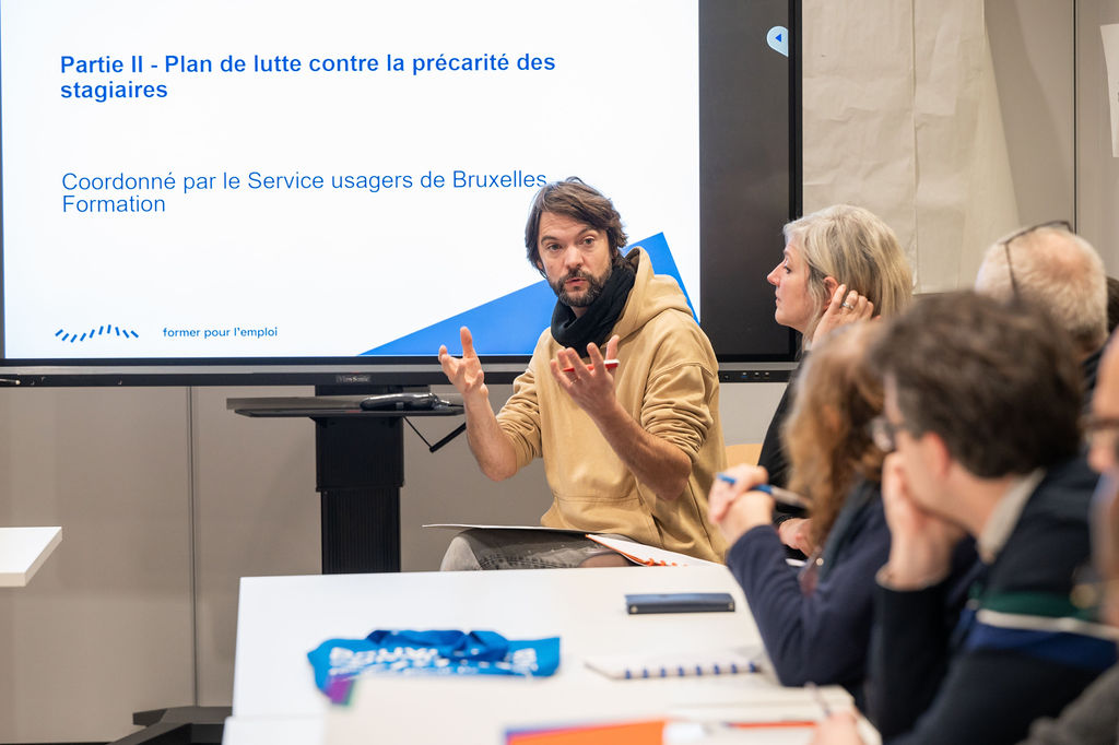 Lutter contre la précarité des stagiaires en formation